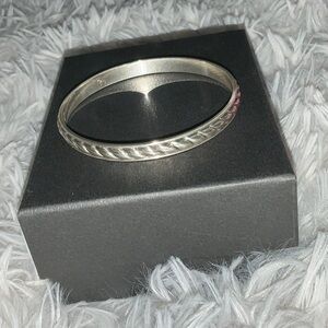 🚨BRIGHTON SILVER BANGLE BRACELET!